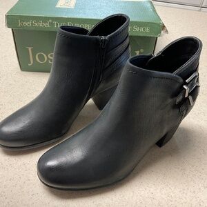 Josef Seibel Women's Britney 47 Ankle Bootie, Black, 36EU/5-5.5M US